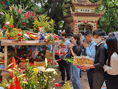 Những bài khấn xin lộc ở Phủ Tây Hồ ngắn gọn nhất - Nhà Thờ Họ