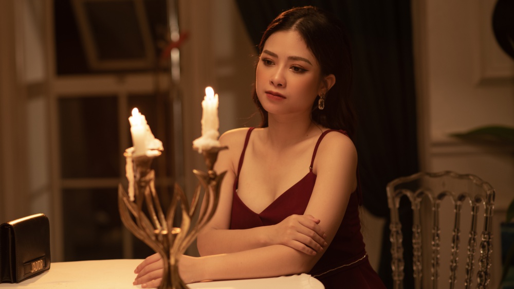 Dương Hoàng Yến tung drama ngập tràn trong MV mới “Tình ...