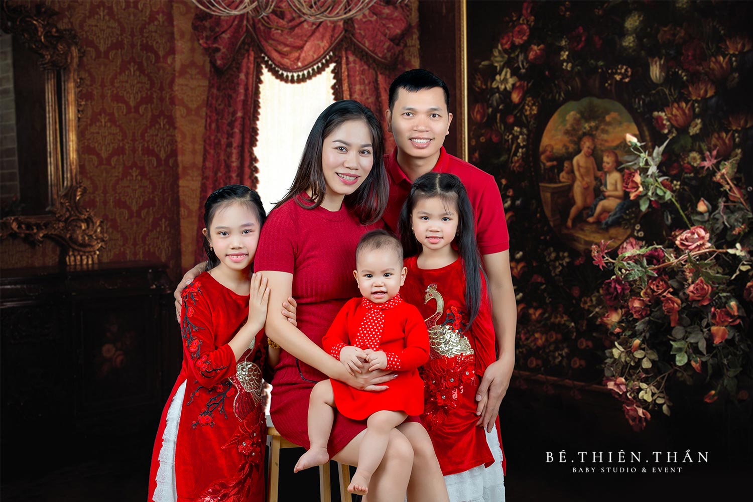 Chụp ảnh gia đình, đại gia đình ngày Tết đẹp lung linh