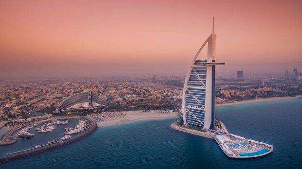 khách sạn 7 sao đầu tiên trên Thế Giới- Burj al-Arab
