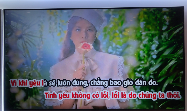 Cách hát karaoke bằng ứng dụng nhạc của tui trên tivi LG