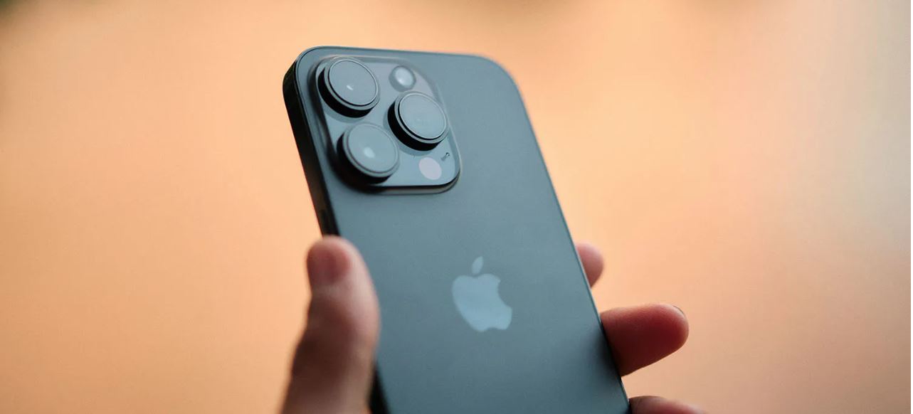 Điều tồi tệ gì đang xảy ra với cụm camera trên iPhone?