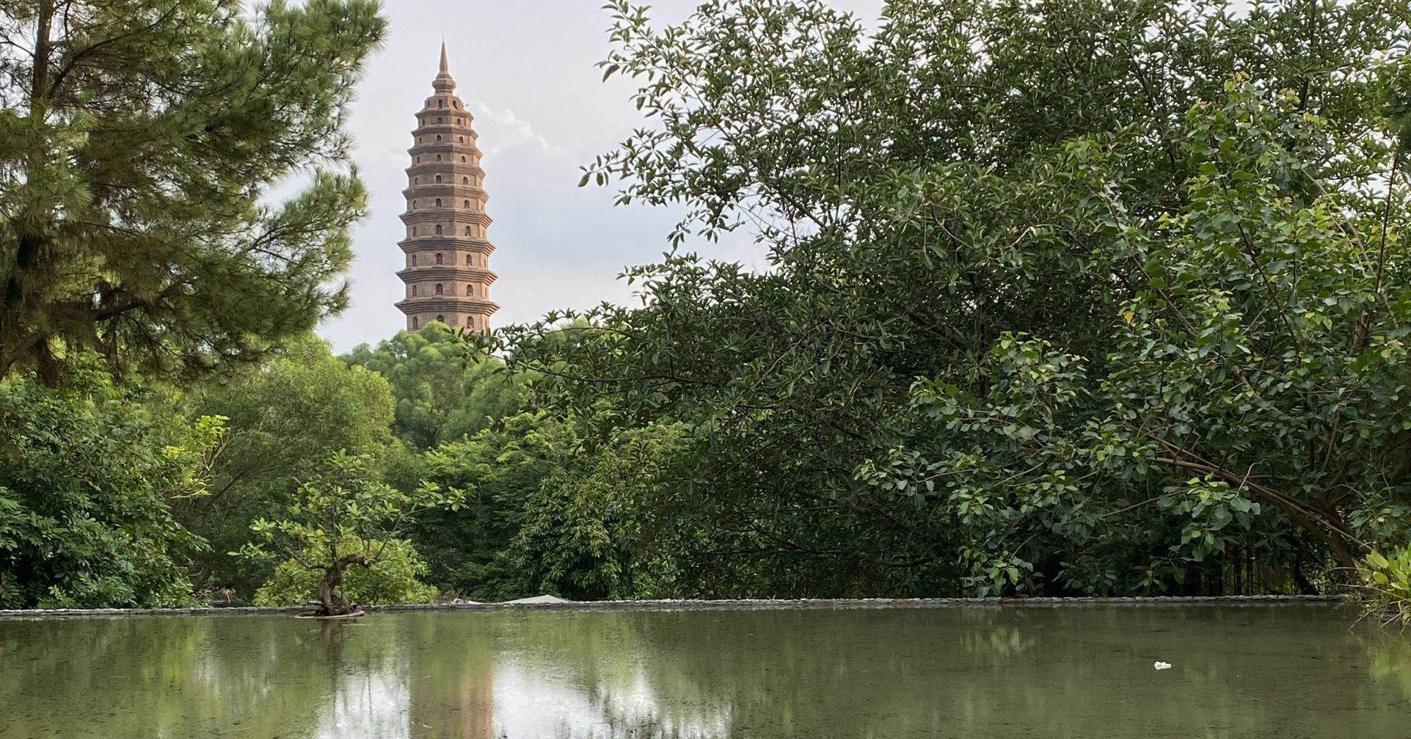 Chùa Phật Tích nghìn năm và những truyền thuyết ly kỳ