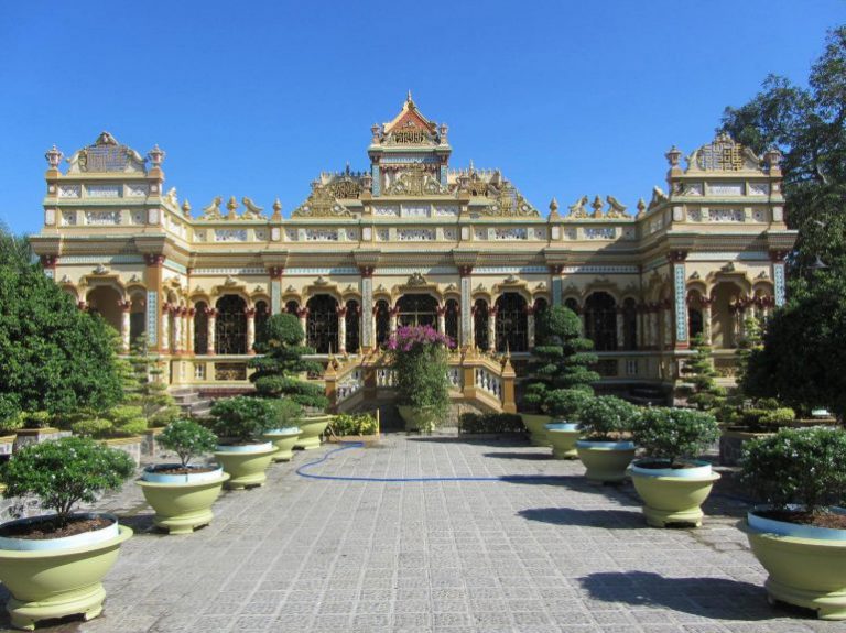 Chùa Vĩnh Tràng - Tiền Giang-min