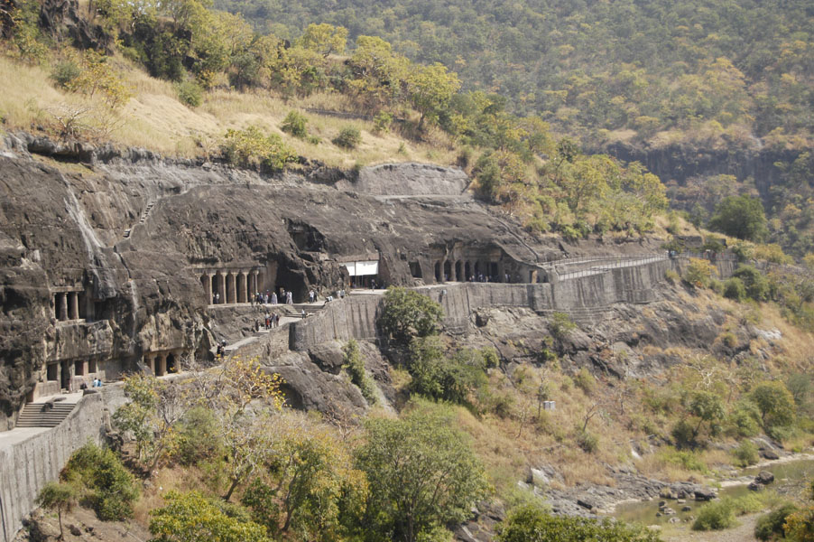 Dãy chùa hang Ajanta