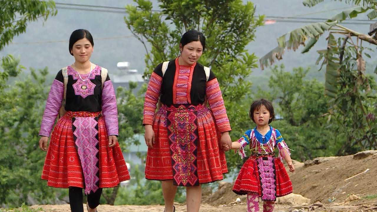 Doc Dao Net Van Hoa Cua Nguoi Hmong Tai Sapa 20