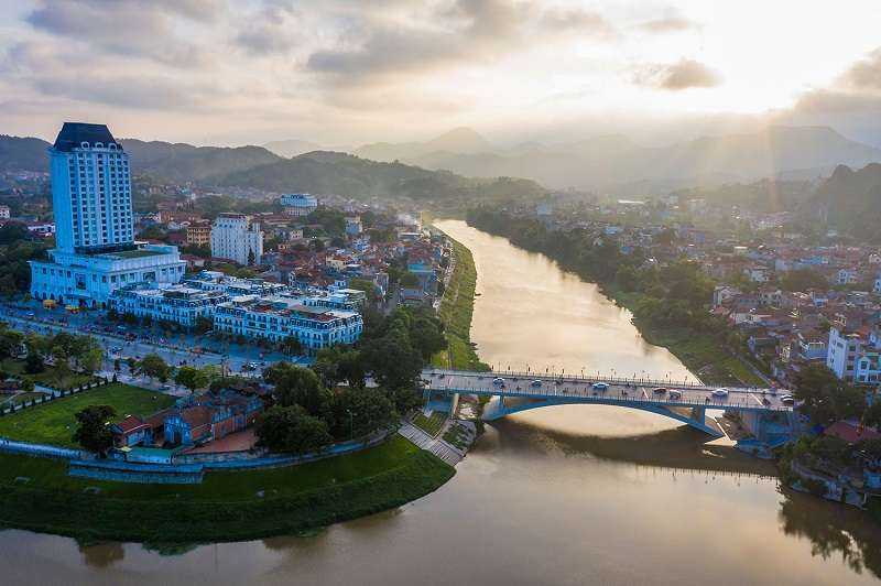 Khám phá nét đẹp sông nước hữu tình của vùng đất biên cương khi du lịch Lạng Sơn 1 ngày (Ảnh: sưu tầm)