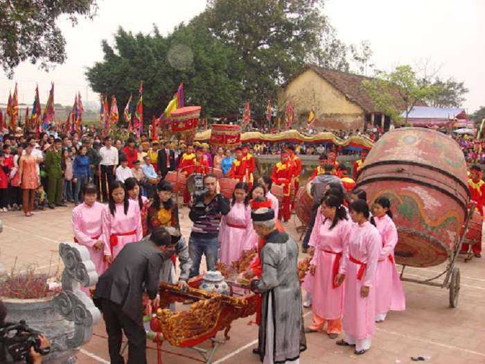 dự lễ mừng lúa mới mùa khô - du lịch Phú Yên mùa nào đẹp