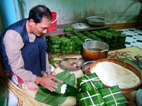 cách gói bánh chưng bằng tay