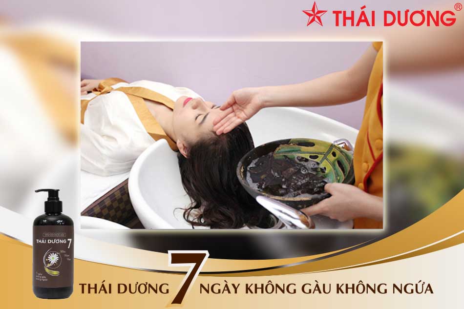 Gội đầu sau sinh bằng bồ kết