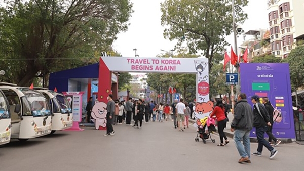 Sôi động Lễ hội Văn hóa và Du lịch Hàn Quốc - Việt Nam 2022