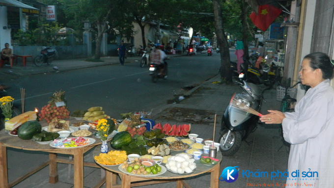 hues-van-hoa-tam-linh-mua-cung-am-hon-o-hue