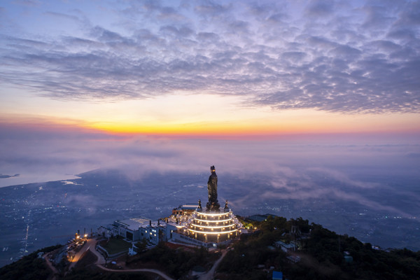 Tây Ninh tổ chức Lễ hội Xuân núi Bà Đen quy mô lớn