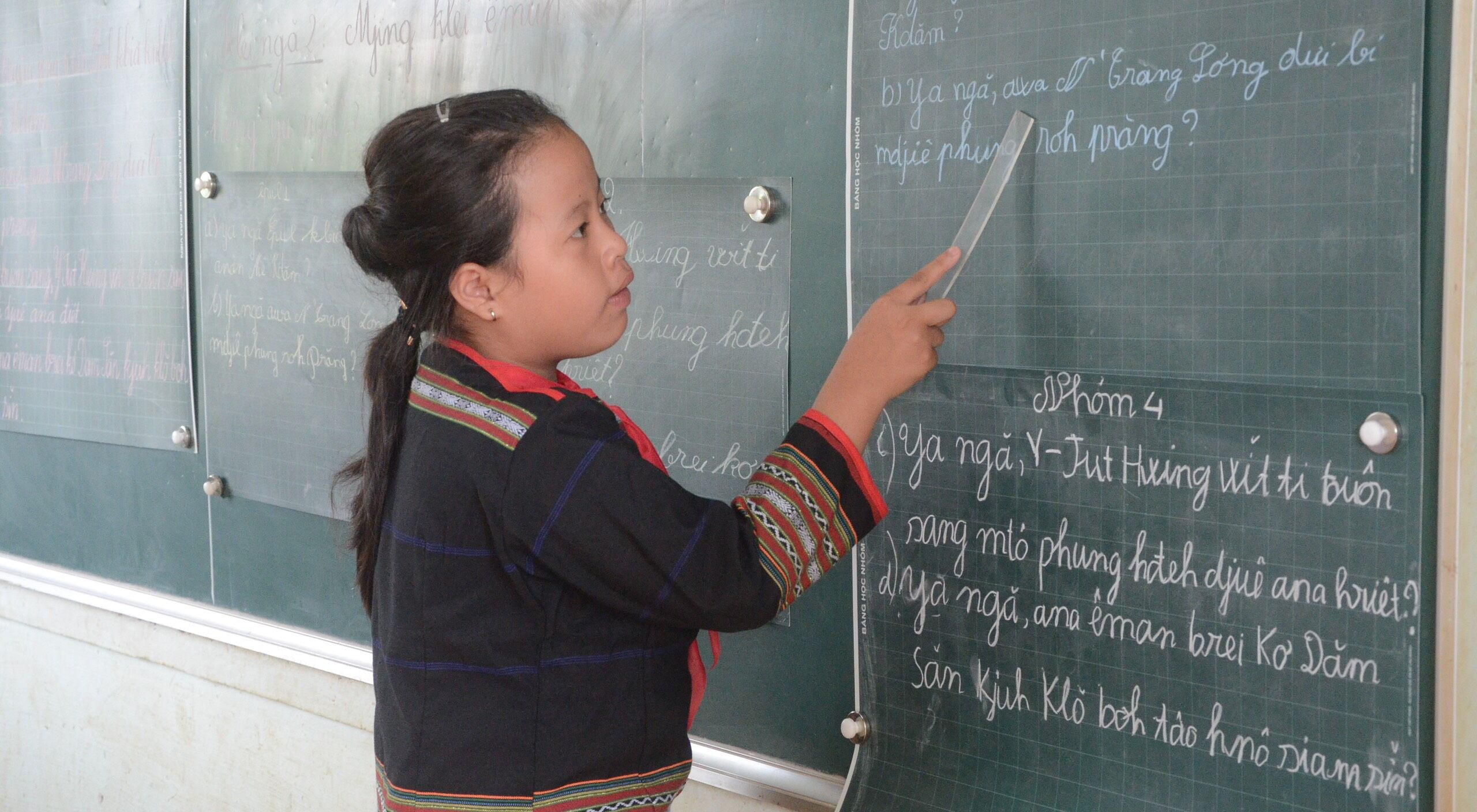 Đắk Lắk: Tổng kết 10 năm dạy học tiếng Êđê trong trường phổ thông và trung tâm giáo dục thường xuyên