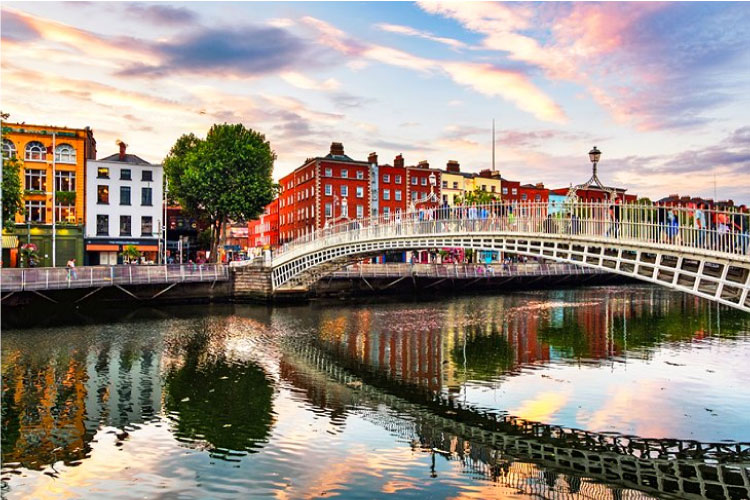 Ireland có GDP bình quân đầu người đạt 112.789 USD/người/năm