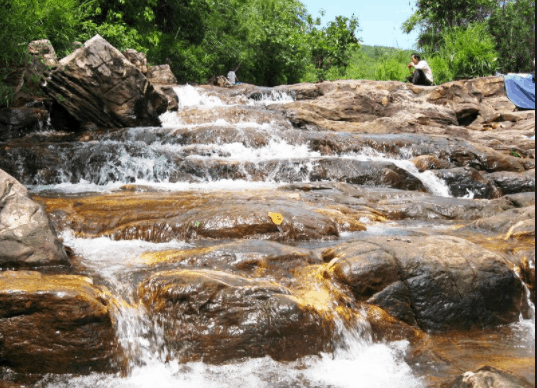 Khám phá khu du lịch Suối Trúc