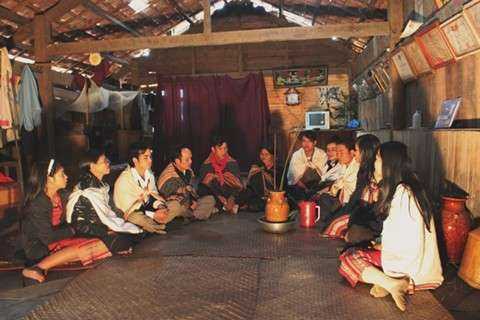 Có sự đa dạng về văn hóa của các dân tộc, trong đó dân tộc Mơnâm, Xêđăng, Kadong, H’rê chiếm hơn 97% dân số