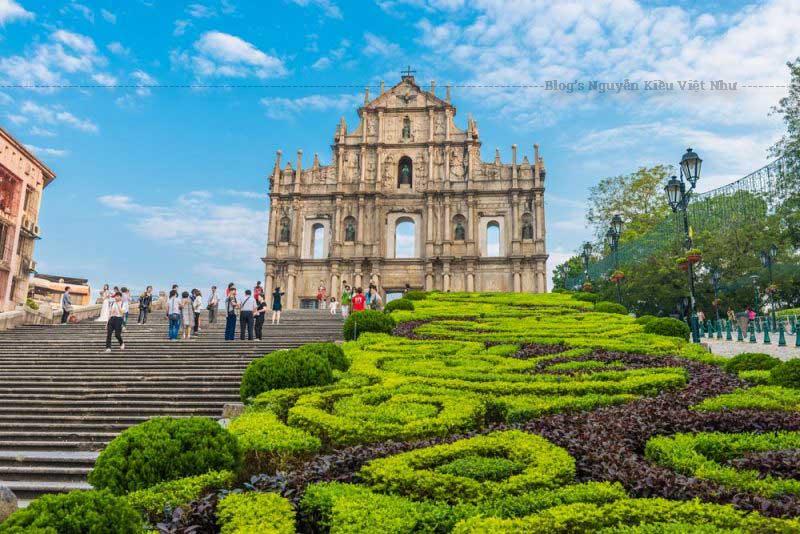 Năm 2005, nhóm các địa điểm này được UNESCO công nhận là di sản thế giới thứ 31 ở Trung Quốc.