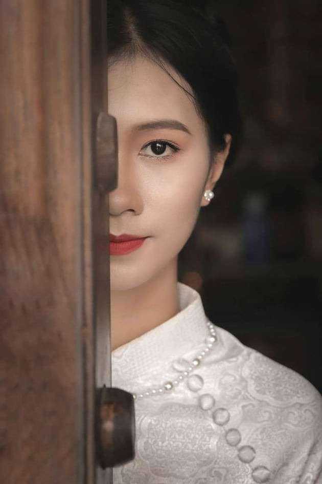 Nhan sắc đài các của cô gái 18 tuổi ‘miền gái đẹp’ thi Hoa hậu Việt Nam 2020 ảnh 3