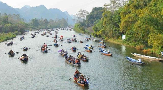 le hoi chua Huong