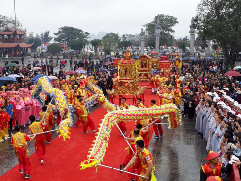 Lễ hội đền Cửa Ông - Quảng Ninh