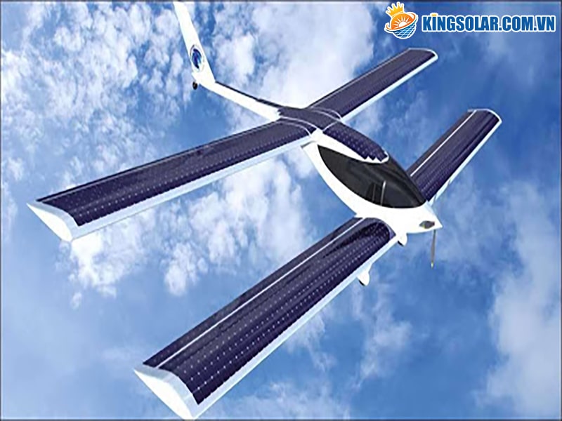 máy bay năng lượng mặt trời