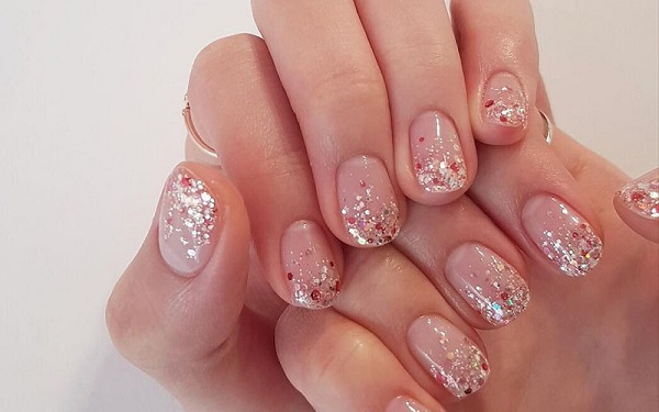 Mẫu nail Hàn Quốc nhũ kim tuyến