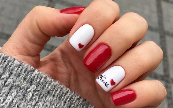 Mẫu nail màu đỏ trắng