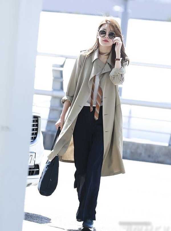 Ngày mùa đông có nắng, nàng diện áo trench coat như sao Hàn là đẹp miễn bàn - 6