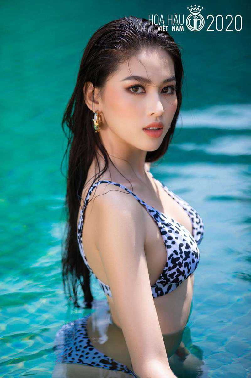 Sắc vóc nóng bỏng của các 'Người đẹp Biển' của Hoa hậu Việt Nam qua một thập kỷ ảnh 2