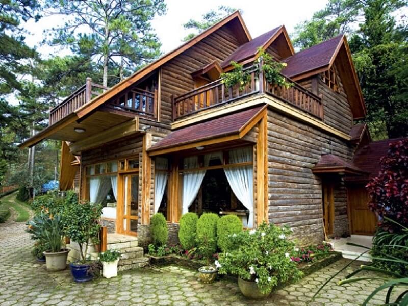 Ấn tượng những ngôi nhà gỗ đẹp độc đáo ở Đà Lạt