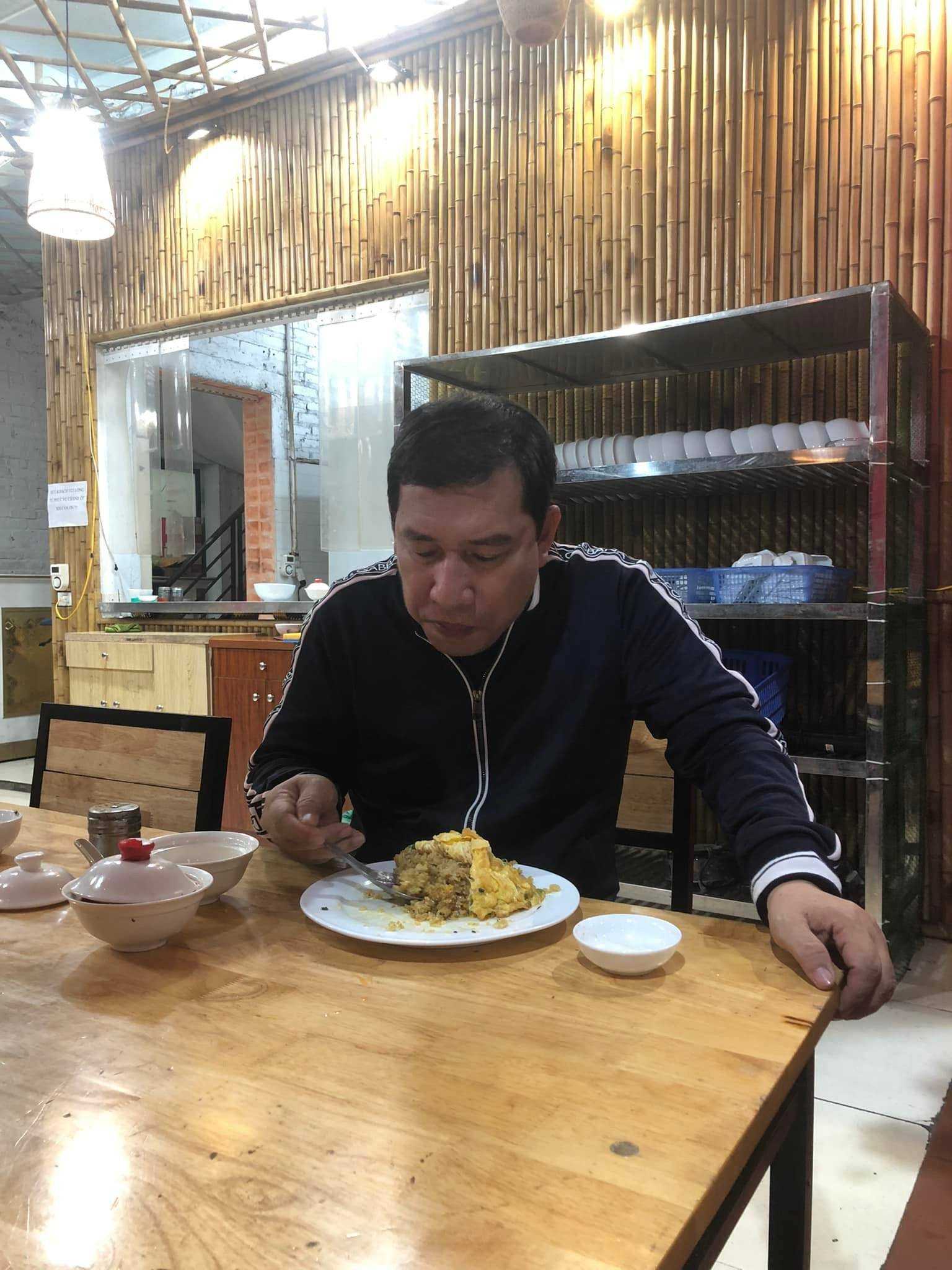 NSƯT Quang Thắng khoe bữa cơm 'qua ngày, đoạn tháng'
