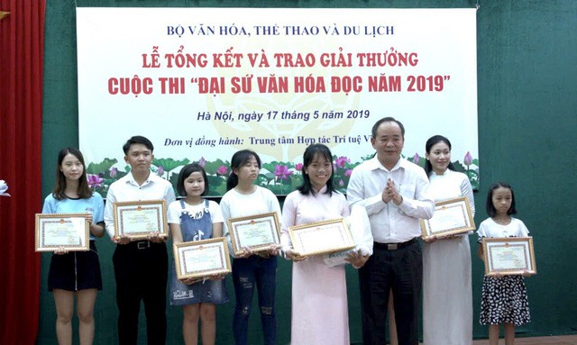 Trao giải Đại sứ văn hóa đọc năm 2019  - Ảnh 3.