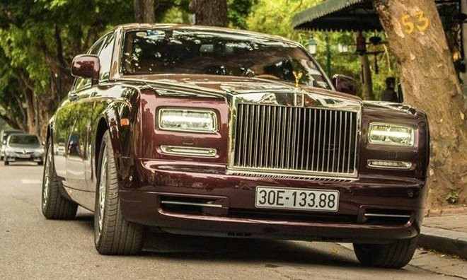 Chiếc Rolls-Royce có số lận đận nhất Việt Nam, giảm 7,6 tỷ đồng vẫn không ai mua - Ảnh 2.