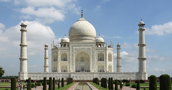 Bí ẩn ngôi đền Taj Mahal