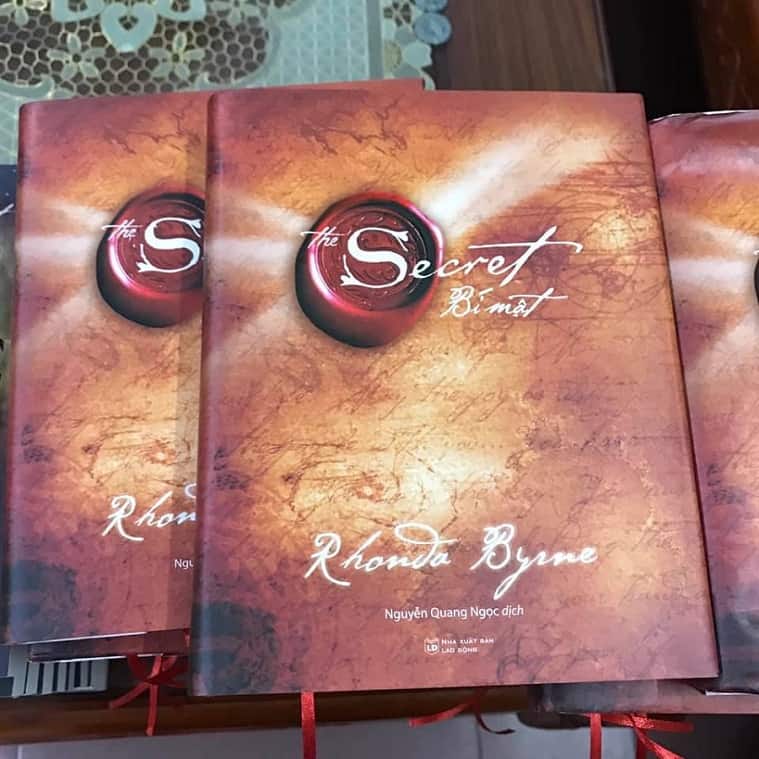 Sách Bí Mật (The Secret) – Tác giả: Rhonda Byrne