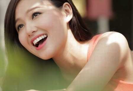 Hotgirl Việt: Đẹp mê hồn, học ra sao?