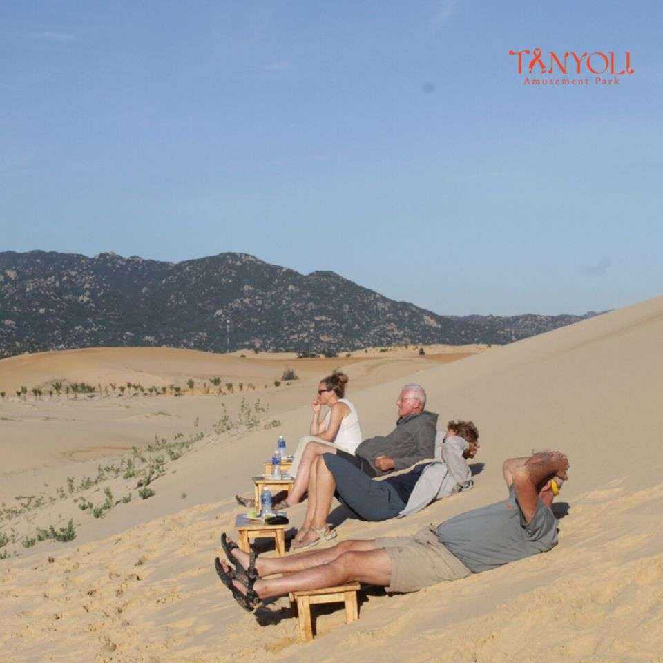Khu du lịch Tanyoli Ninh Thuận: Review, giá vé tham quan làng Mông Cổ