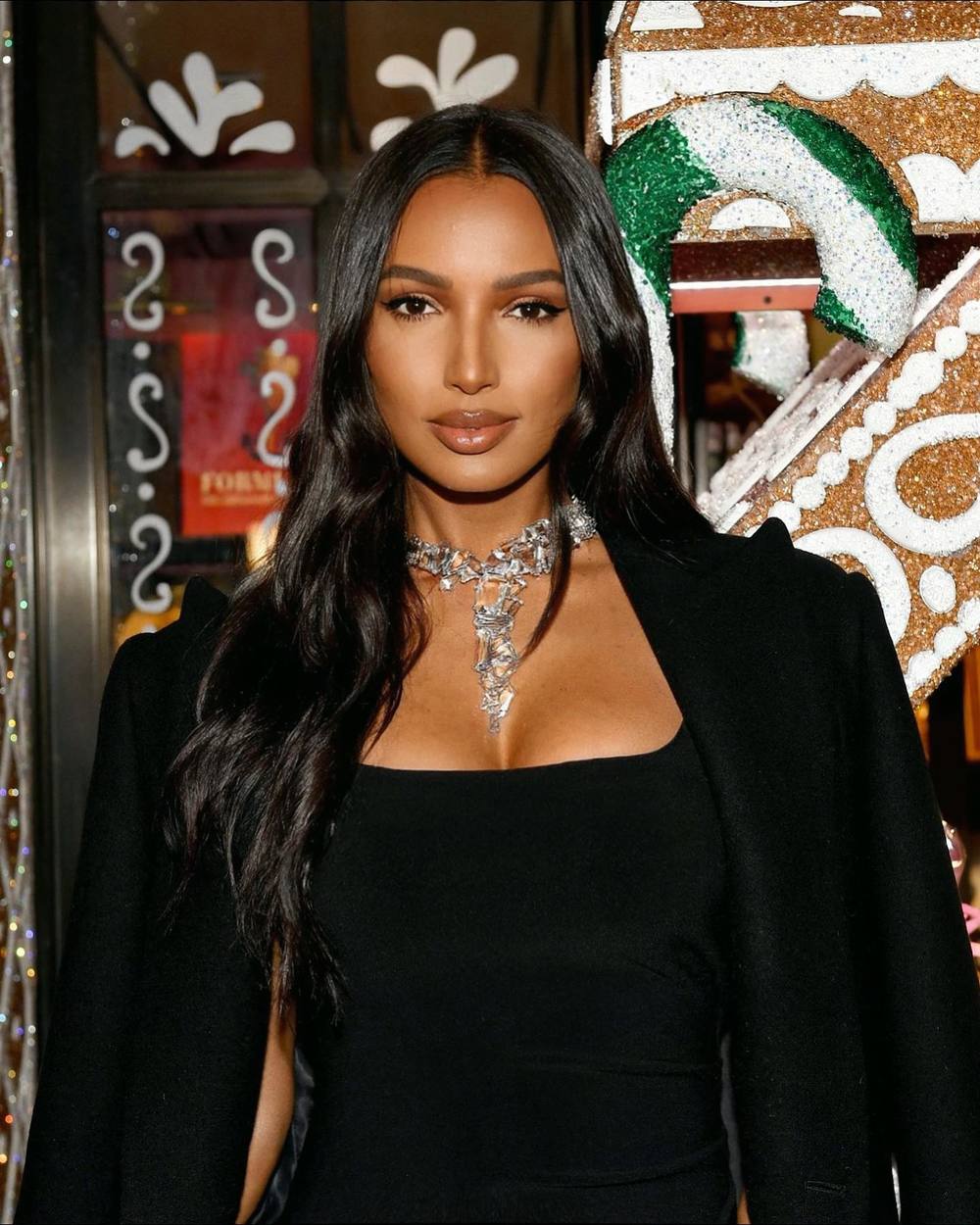  Jasmine Tookes được bình chọn là gương mặt đẹp nhất thế giới năm 2022. (Ảnh: Instagram @jastookes)