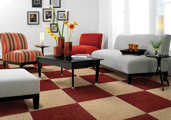 Thảm lót sàn sofa khiến nội thất phòng trở nên sang trong, ngăn nắp