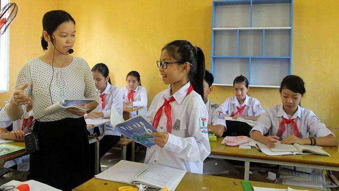 Đi dạy 33 năm gần hết đời giáo viên nhưng chuyển lương mới chỉ bậc 4 - Giáo dục Việt Nam