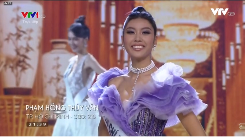 Top 5 Hoa hậu Hoàn vũ Việt Nam 2019 thi ứng xử gây bất ngờ 5