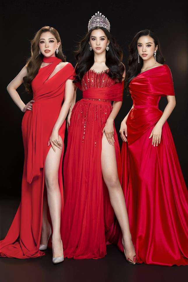 Top 3 Hoa hậu Việt Nam 2018 hội ngộ, khoe nhan sắc ngày càng đỉnh cao ảnh 12