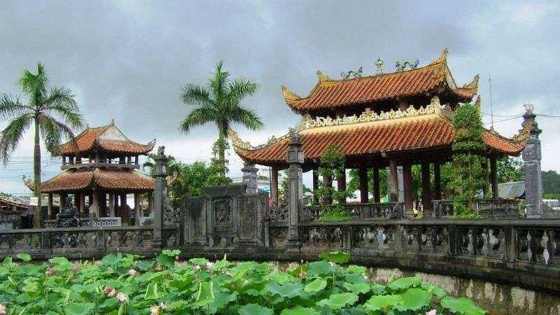 Phủ Dầy - một địa điểm không thể bỏ qua khi du lịch đến tỉnh Nam Định
