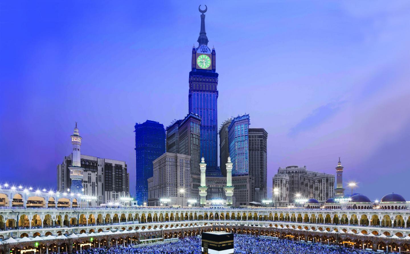 Makkah Royal Clock Tower - top tòa tháp cao nhất thế giới