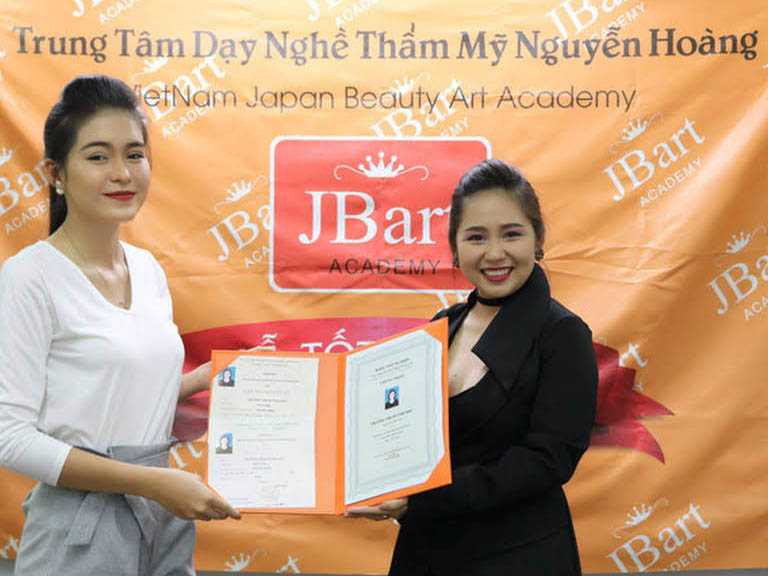 Trung Tâm Dạy Nghề Thẩm Mỹ JBart Academy 