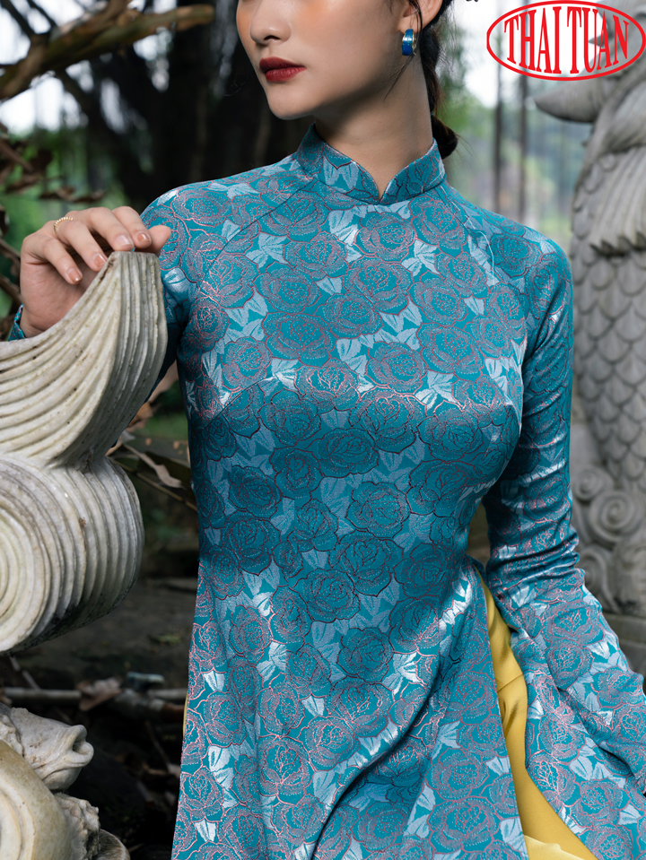 Vải gấm may áo dài chất liệu Thượng Uyển Thái Tuấn