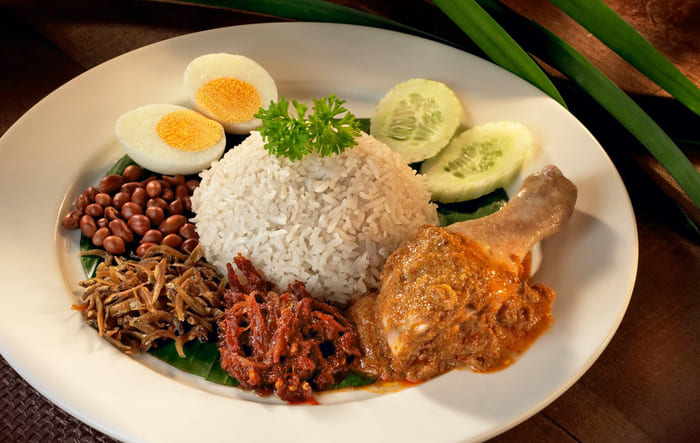 Văn hóa ẩm thực Malaysia - Món cơm cay và giàu chất dinh dưỡng