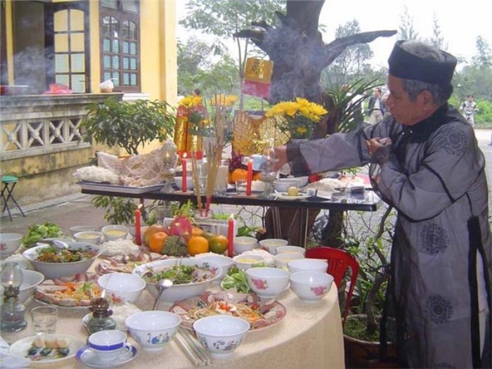 Nội dung bài văn khấn chung thiên ngoài trời