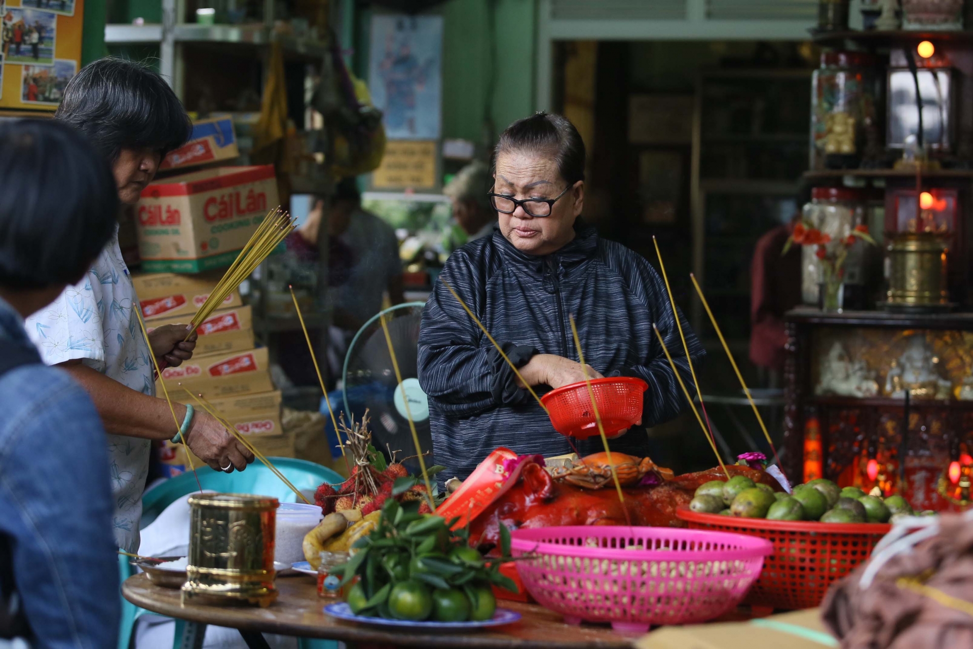 Văn khấn mùng 1 tháng 7 âm lịch, cúng thế nào cho đúng để tránh tai ương? 4